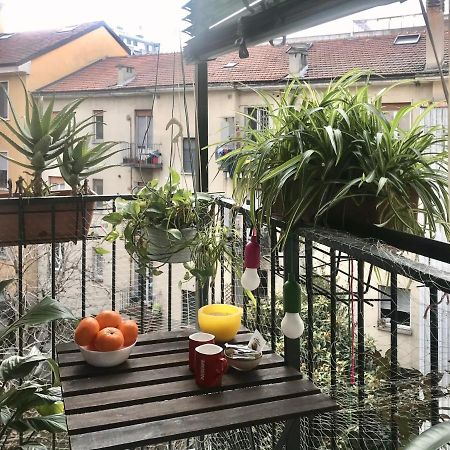 Pied A Terre Sant'Agostino Apartment มิลาน ภายนอก รูปภาพ
