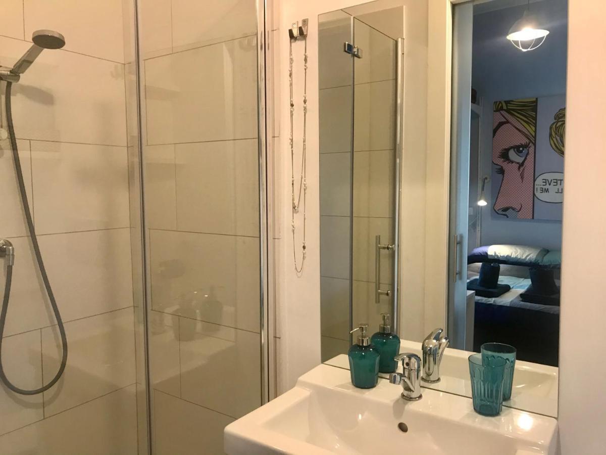 Pied A Terre Sant'Agostino Apartment มิลาน ภายนอก รูปภาพ